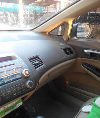 本田思域1.8L 代步優(yōu)選，車況扎實(shí)，掛漆待整