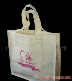 塑膠袋、文件袋與環(huán)保袋的對(duì)比 環(huán)保與實(shí)用性的探討